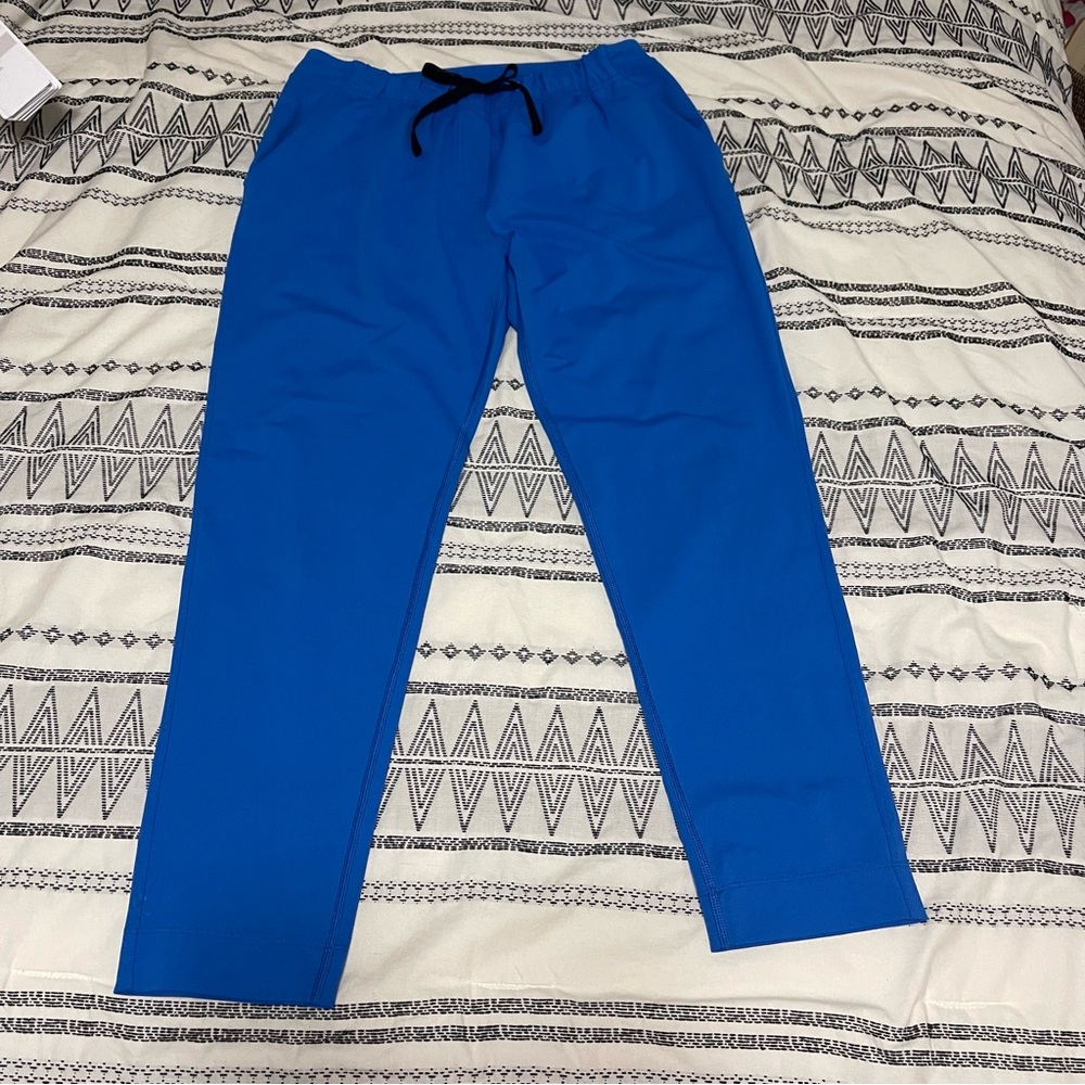 Women’s Lululemon On the Fly Blue Pants